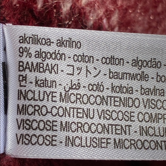 NWT. Zara Red/Pink Hearts Jacquard Knit Vest Sleeveless Top. Size L. - Picture 11 of 12